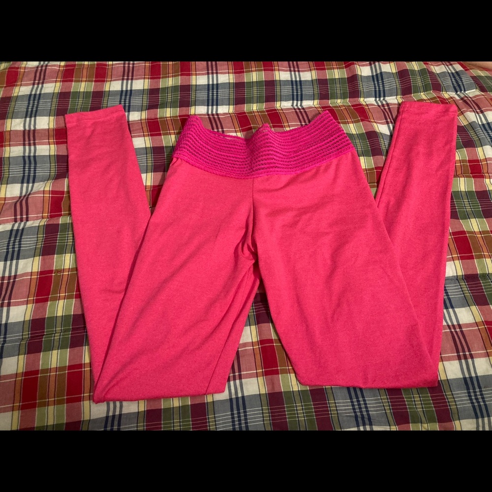 Cute Booty Lounge Hot Pink Leggings